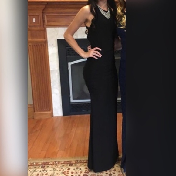 Tight black dress - Picture 3 of 3